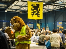 N-VA leeuw aanwezig op het 28ste Vlaams Spitfeest.